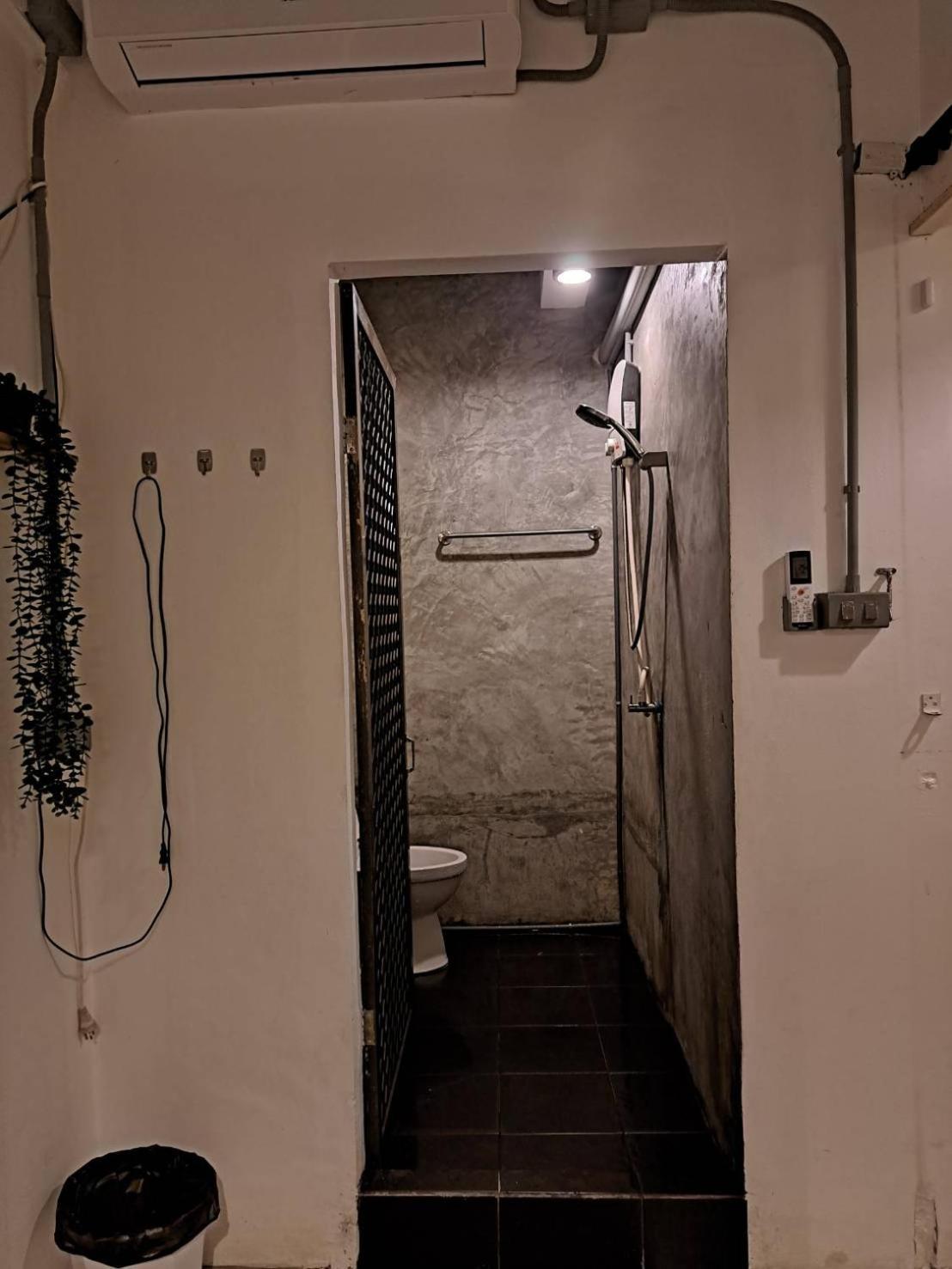 8 Sleeper Street Guesthouse Краби Экстерьер фото